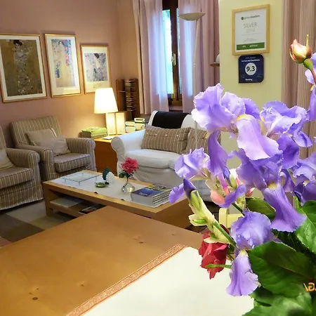 La Casa Del Giardiniere * 체로브란코